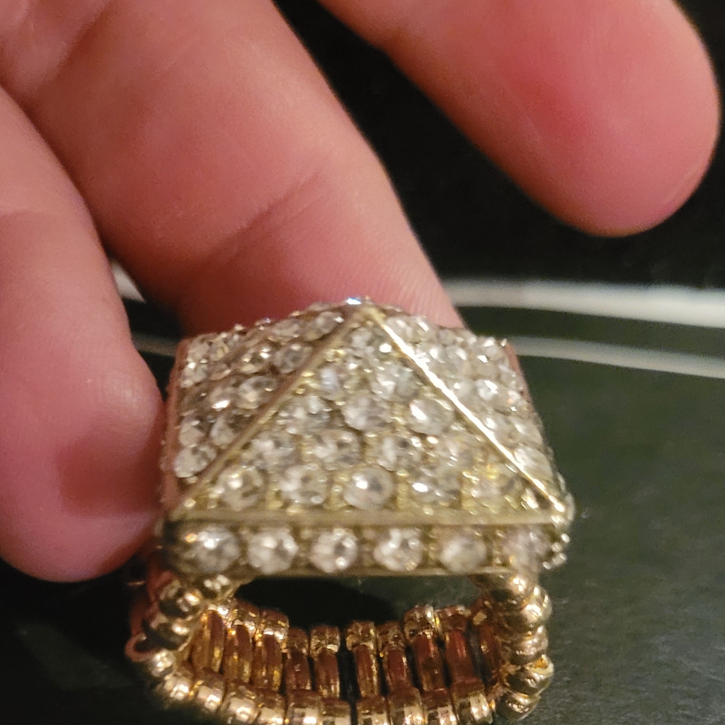 Jim Ball Pagent Line Ring